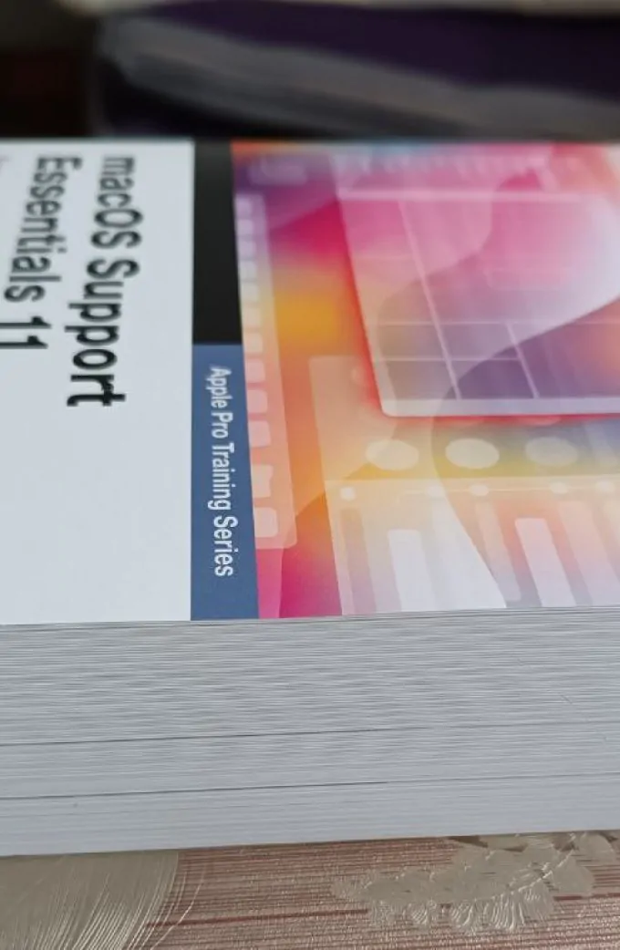 Книга macOS Support Essential 11