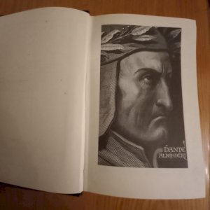 Божєствєнная комєдія 