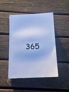 365 розкладів таро 