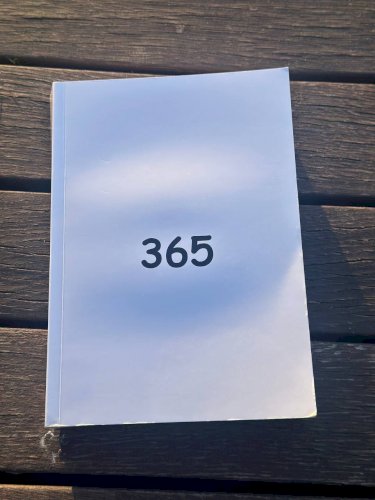 365 розкладів таро 